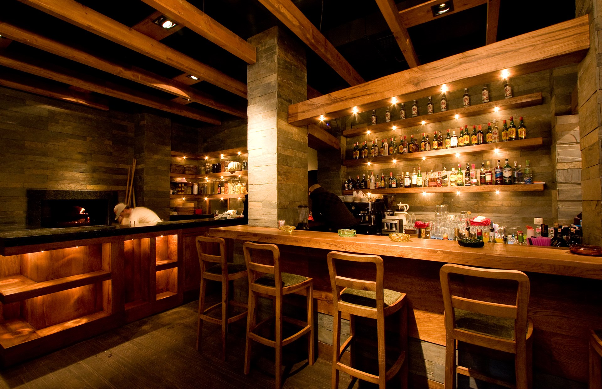 INDIGO PUB